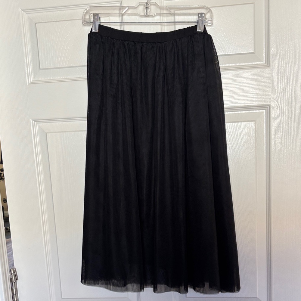 NWT Banana Republic Black Sheer Pleated Tulle Midi Skirt Size L